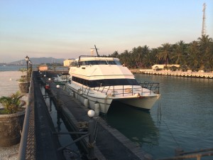 Outing pulau sangiang boat catamaran